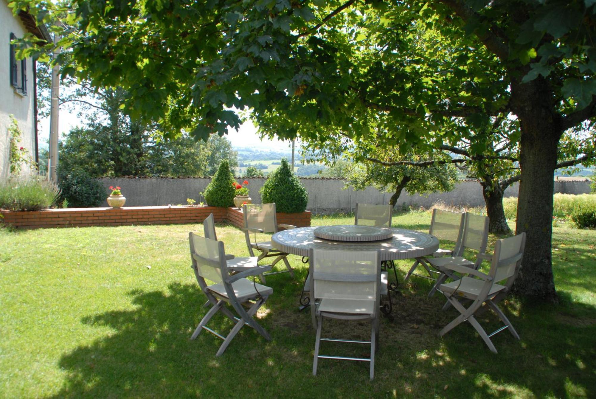 Chez Jacotte Et Elia Bed & Breakfast Saint-Galmier Exterior photo